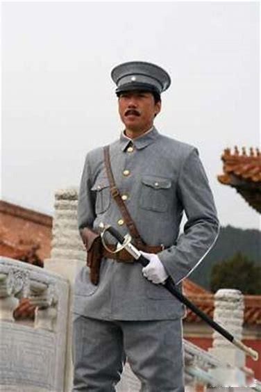 ���Ӣ������������� ������ı��ﶼ�͸���˭