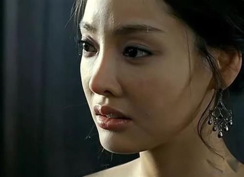 �����Ʒ���Ů���ǵ����ж�ֲ� ������������׬Ǯȡ��