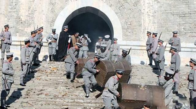 ���Ӣ������ı��ﶼ�͸���˭ �ٹ��𾪵ĵ�Ĺ����������֮