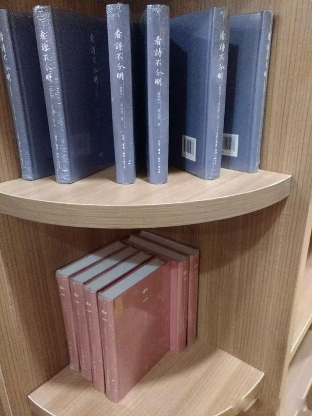 读书无用论的看法 引发读书无用的因素是社会分配