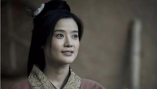 吕雉把戚夫人做成人彘 残酷的人彘怎么做