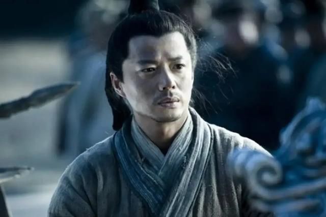 吕后为什么要杀韩信 就一个原因杀鸡给猴看