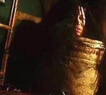 �ݷ�����������˼��� �ܹ��Ӳд��ض���