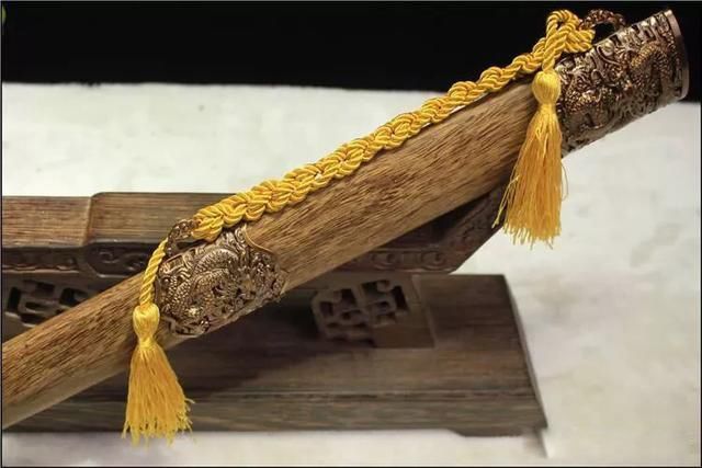 ���Ӣ������ı������ȥ���� ����һ��ҹ�����������