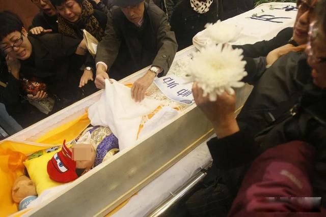 ���᳡���˵���ʵ���� ��н1������һ����ø������