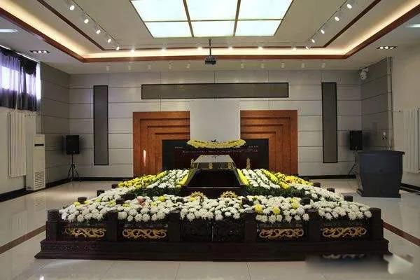 ���᳡���˵���ʵ���� ��н1������һ����ø������