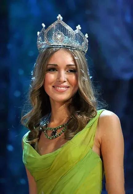 ����˹��Ů���� �������ӿ���ӵ��4������