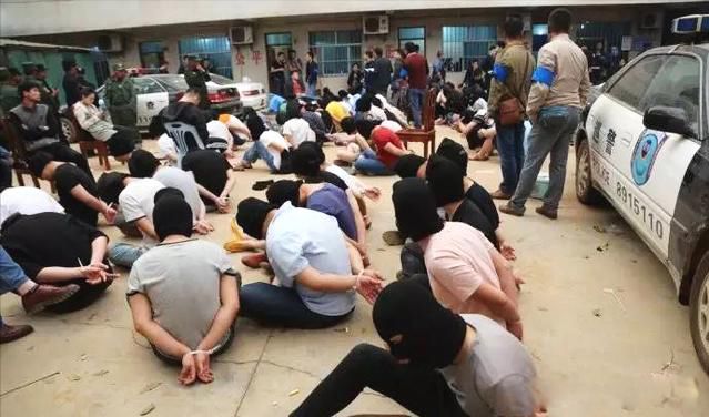 ��鱱��Ů���³�ͼƬ ���������񡱾�����鱱