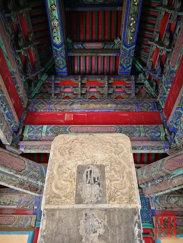 ʮ������˭��Ĺ�� ������λ�ʵ۵���Ĺ������