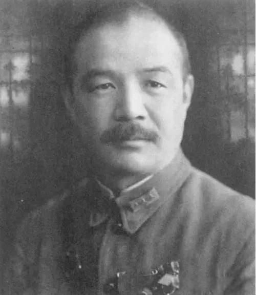 孙殿英历史解密全记录 他是如何盗墓的