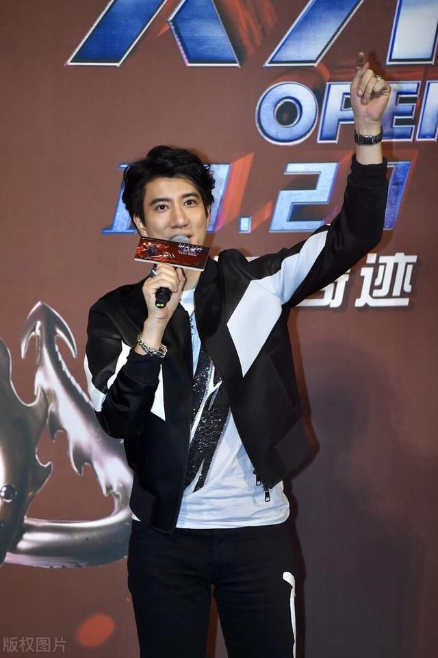 �������¼�ʼĩ α�����к͸�֪Ů��������