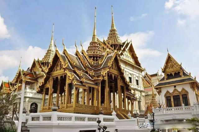 ̩������һ�δ�Ż��Ѷ��� ��Ҫ���Ѽ�ע������