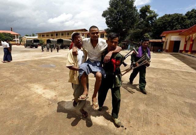 缅甸恐怖分子割下男子头35秒 真实的缅甸北部究竟多黑暗