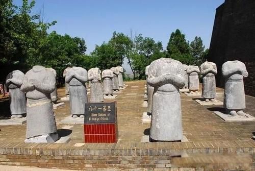 61��ʯ��Ϊʲôû��ͷ���� ������������䱻�ҿ�