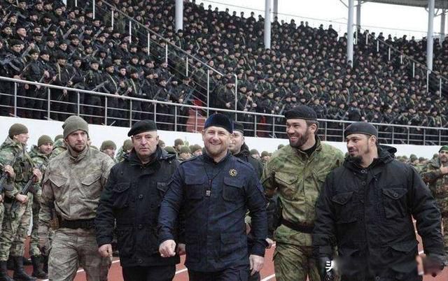 �������͹��ڵ�ͼ�ϵ�λ�� ���ڶ���˹�ĵ�λ����������ǰ뵺