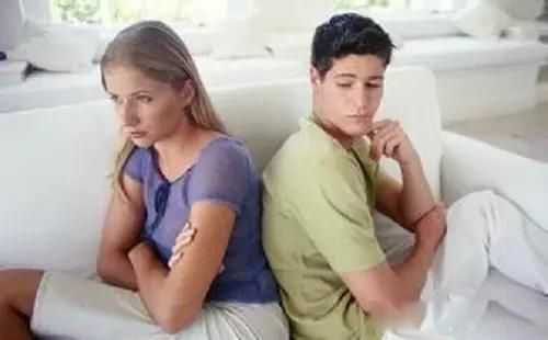 丧偶式的婚姻,守寡式的育儿,父亲角色的缺失 非常普遍存在的现象