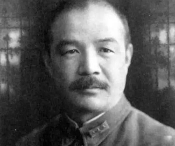 ���Ӣ���ı������ڻ��д��ڵ��� ���嶫�������ı���������