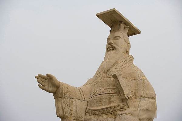 秦始皇为什么不立皇后 从三个方面来论证
