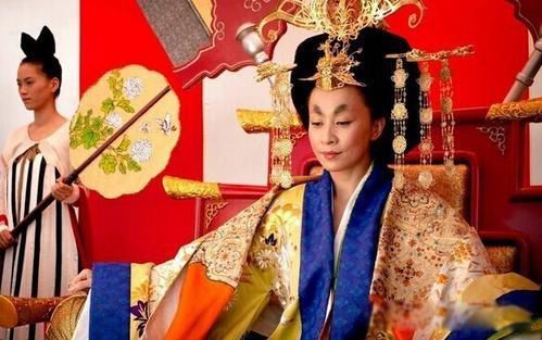 �������г�����Ϊ�β����� �����ĸ��г�ȴû˽����