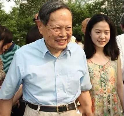 ��������������˭�ĳɾʹ� �ֵ����𿰳�������������