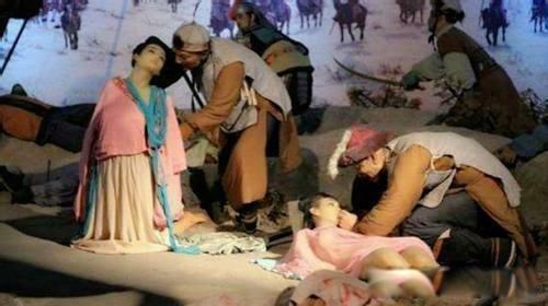 ����֮�ܵ�Τ̫���ж�� �����������͵�С�