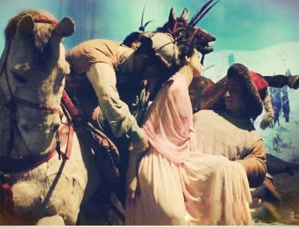 ����֮�ܵ�Τ̫���ж�� �����������͵�С�