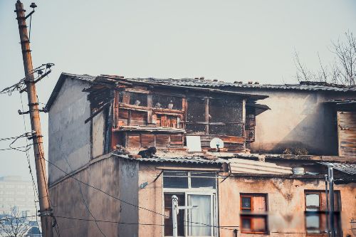 �зŮ��ʲô��˼ ��ĸ�ϻ������ʲô�ص�