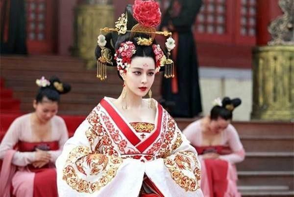 ���������ֱ������� �Ͼ���̫���ڴ���ɫ��