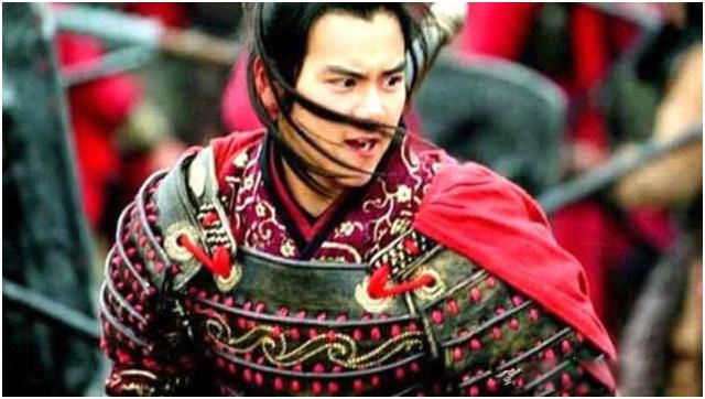 岳飞墓前跪五个人是谁 为什么要立五位呢