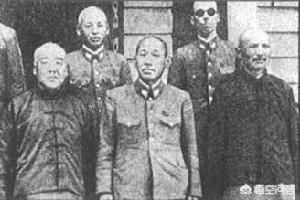 孙殿英盗墓时为什么要把慈禧身上的衣服扒下来呢 因为值钱