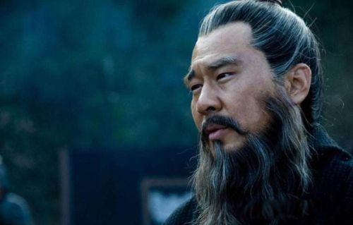 曹操为什么不称帝的原因 是无称帝之心还是别的