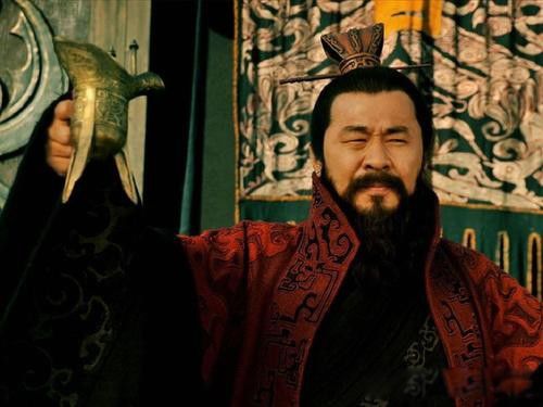 曹操为什么不称帝的原因 是无称帝之心还是别的