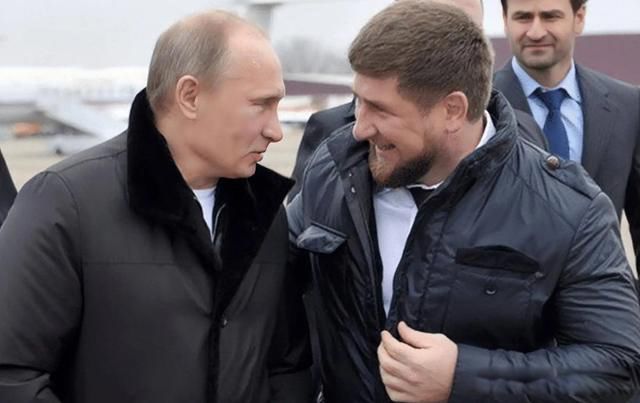 �����Ͷ���˹��ϵ��ô����� �ڶ���˹���ڵ���ʵ״̬