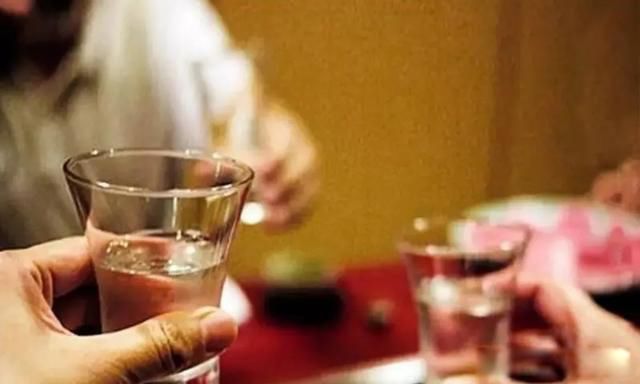 �˵�����ľ��ٸ��� һ�е����������չ��Ϊ��ƽ��