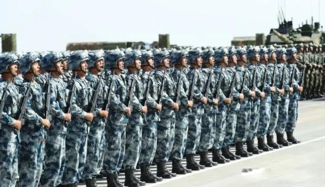 泰国人为什么不愿意当兵 征兵现场可谓是大型搞笑现场