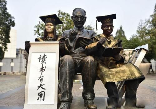 ���������۵Ŀ��� ��һ����������˭�������