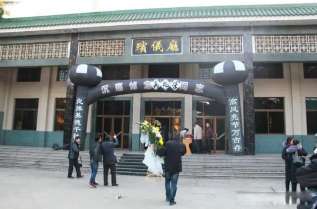 在火葬场工作后,和漂亮的女尸 火葬场早年流传一个故事