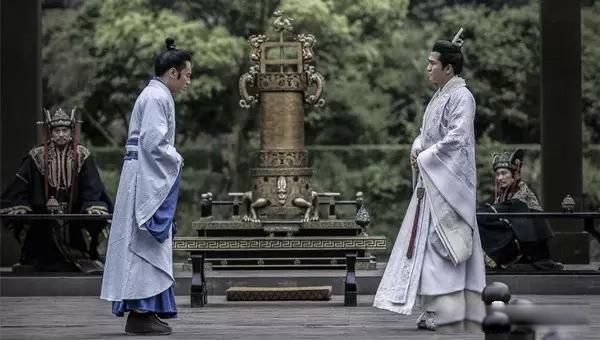 �ܲ���һ������������ ��ʷ�й��ڲܲټ��ص�����