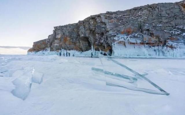 ����˹��Ů���� ��ͷ�洦�ɼ�������Ů��