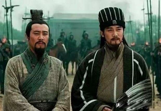 曹操为什么喜欢关羽 欣赏关羽的人品和武功