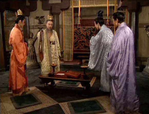 杨修被杀的根本原因是 是聪明反被聪明误