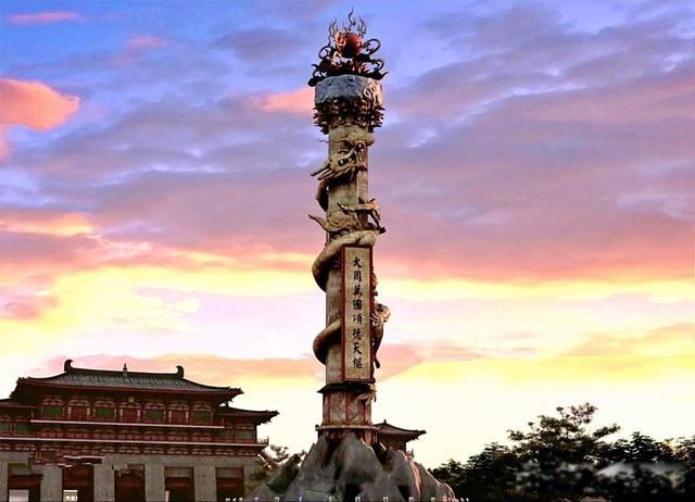 �������г�����Ϊ�β����� ������γ�ʵ������