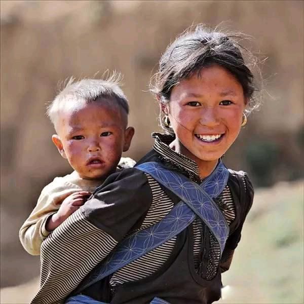 ����ħ��ʲô��˼ �ѵܹܵ߳��˿�����