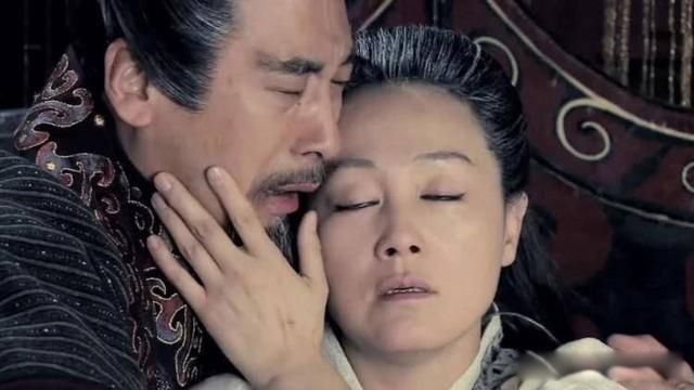 审食其和吕后私通 史书上讲得比较含蓄
