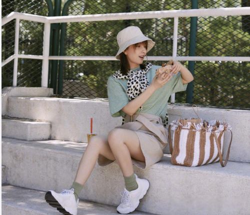 ��꿽������ û���߽�����Ӧ���м�������