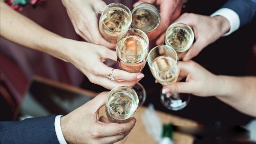 ktv���ŮΥ���� ����ͬѧ��ʡ��KTV�����Ů