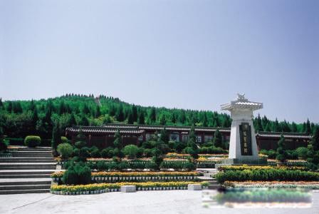 秦始皇的墓葬为什么不挖 地宫水银河中