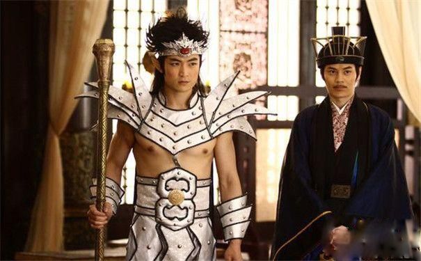 �����ӵļ������ ��˭�Ķ�������������˭