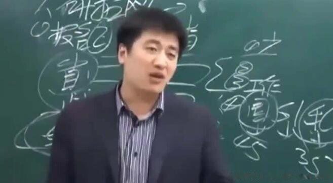 ��ѩ�岻���鱨���Ĵ�רҵ Ů������רҵ�����