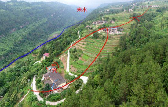 看坟地风水大师教你怎么看墓地 坟地口诀都有什么